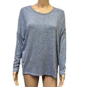 mm mm mm Button Back Heather Blue Lightweight Knit Rayon Blend Sweater Small